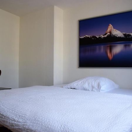 Hotel-T8 Unterentfelden Kültér fotó