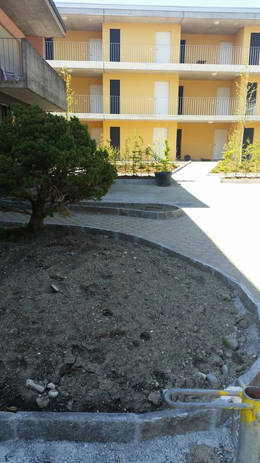 Hotel-T8 Unterentfelden Kültér fotó